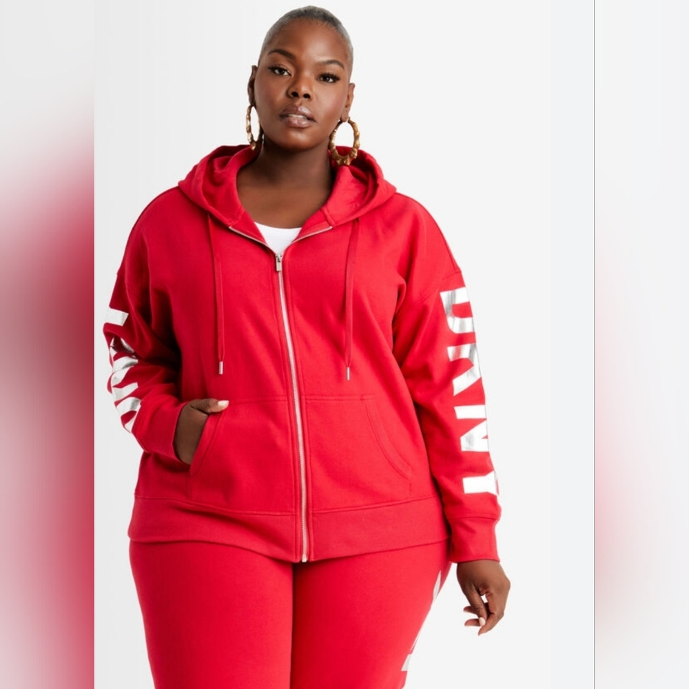 DKNY Jogger Set - Picture 2 of 4